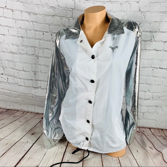 VS PINK Snap Front Coach Jacket White / Silver - Picture 5 of 8